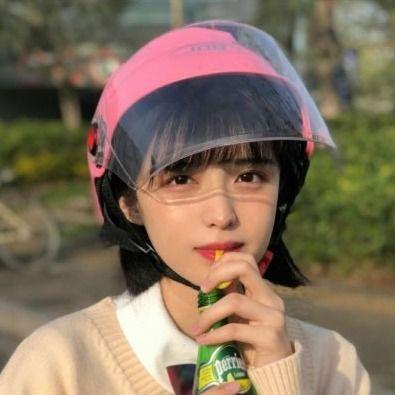 女生发吃瓜的暗示含义,女生“吃瓜”背后的趣味与心理  第2张