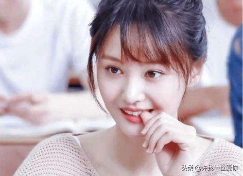 娱乐吃瓜小妹子,吃瓜小妹子的娱乐风云录 第3张 娱乐吃瓜小妹子,吃瓜小妹子的娱乐风云录 第3张